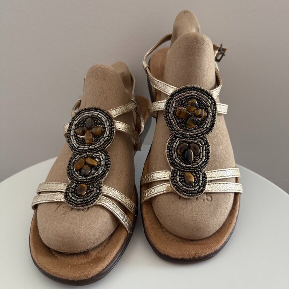 Clarks - Gold - Leather Beaded Sandals - Size 8M - Picture 1 of 11